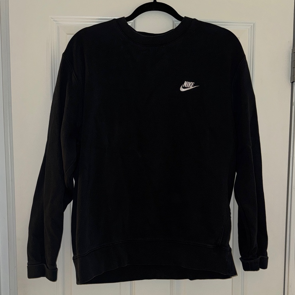 Nike Men's Classic Black Crewneck Sweater